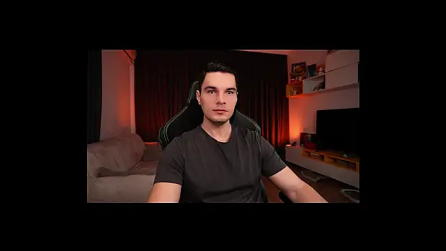 Snapshot of billypassion chatting on 02/05/25, 05:41 billypassion online show from 02/05/25, 05:41