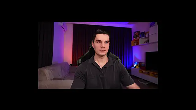 Snapshot of billypassion chatting on 02/06/25, 05:46 billypassion online show from 02/06/25, 05:46