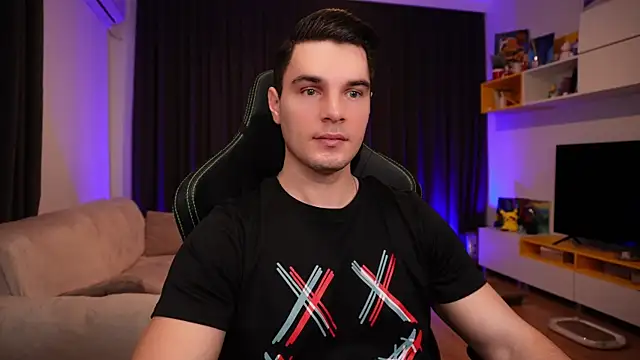 Snapshot of billypassion chatting on 02/08/25, 05:51 billypassion online show from 02/08/25, 05:51