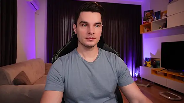 Snapshot of billypassion chatting on 02/09/25, 08:00 billypassion online show from 02/09/25, 08:00