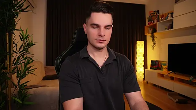 Snapshot of billypassion chatting on 02/16/25, 05:37 billypassion online show from 02/16/25, 05:37