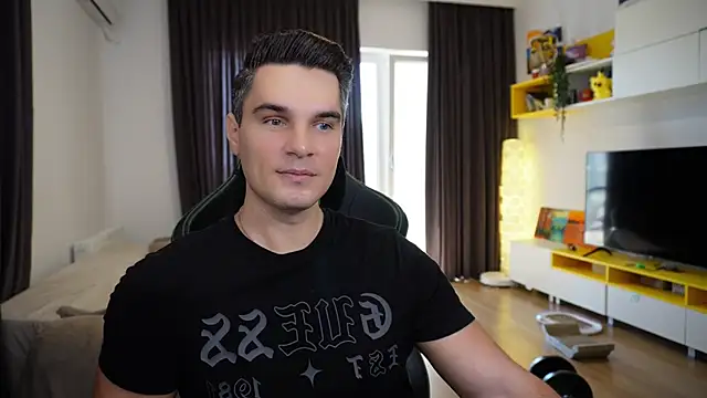 Snapshot of billypassion chatting on 09/21/25, 12:18 billypassion online show from 09/21/25, 12:18