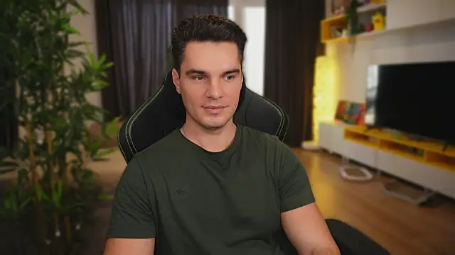 Snapshot of billypassion chatting on 10/11/25, 10:25 billypassion online show from 10/11/25, 10:25