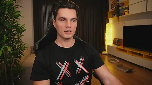 Snapshot of billypassion chatting on 10/15/25, 12:05 billypassion online show from 10/15/25, 12:05