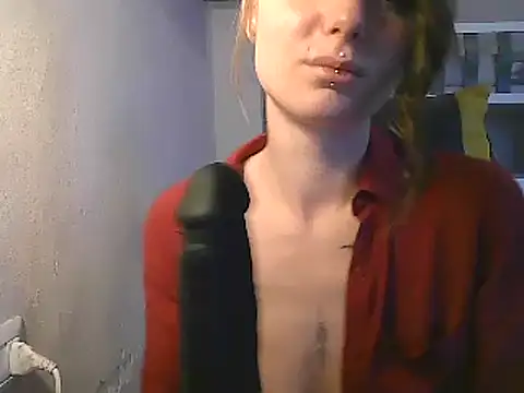 Feli blue online show from 03/10/25, 09:10