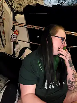 Bunny Cummings online show from 10/29/25, 09:00