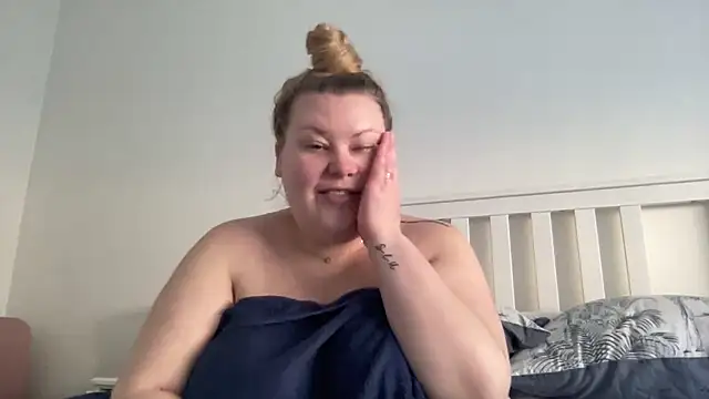 Busty-BBW-Emilie online show from 02/28/25, 03:15