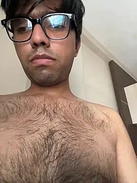 BoyzaraHatke online show from 04/17/26, 10:40