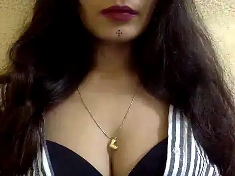 Snapshot of krati74 chatting on 02/12/25, 02:32 krati74 online show from 02/12/25, 02:32