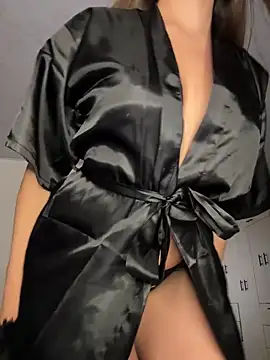 Snapshot of Iris_lee chatting on 10/19/25, 09:59 Iris lee online show from 10/19/25, 09:59