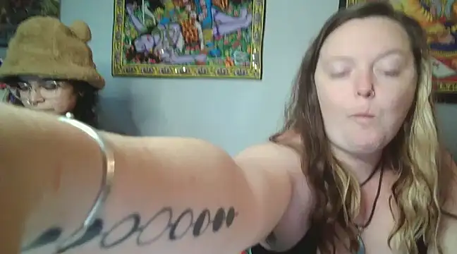 Snapshot of Lyrann89 chatting on 12/01/24, 11:14 Lyrann89 online show from 12/01/24, 11:14