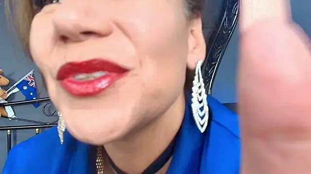 Snapshot of MelaniaKnauss chatting on 01/23/25, 08:02 MelaniaKnauss online show from 01/23/25, 08:02