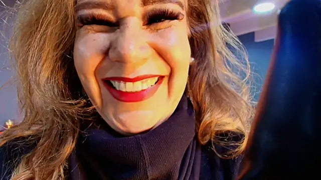 Snapshot of MelaniaKnauss chatting on 09/13/25, 08:52 MelaniaKnauss online show from 09/13/25, 08:52