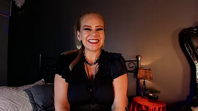 MelaniaKnauss online show from 03/23/26, 08:46