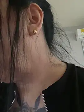 eva sexx69 online show from 03/28/26, 12:05