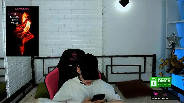 Dolly  Queen  online show from 12/20/24, 02:19