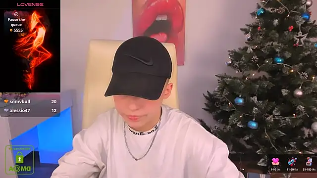 Dolly  Queen  online show from 12/21/24, 02:41