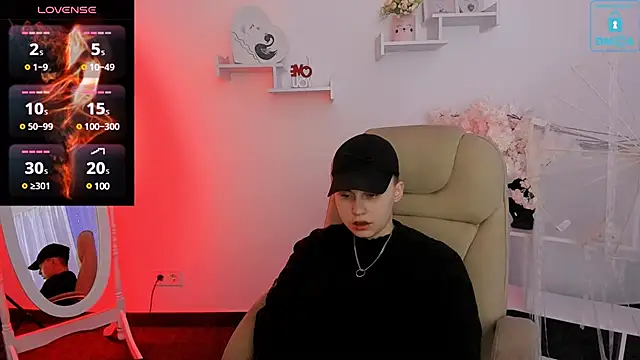 Dolly  Queen  online show from 02/07/25, 08:53