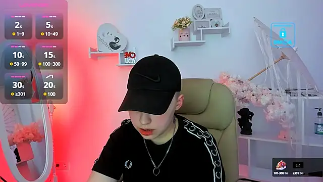 Dolly  Queen  online show from 02/24/25, 08:47