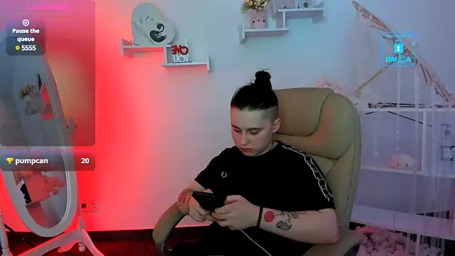 Dolly  Queen  online show from 02/25/25, 02:58