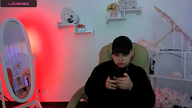 Dolly  Queen  online show from 03/04/25, 08:16