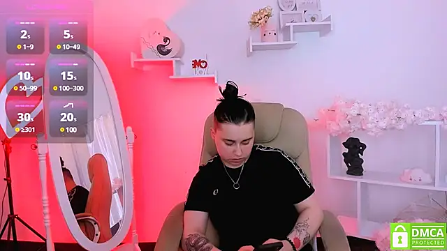 Dolly  Queen  online show from 03/16/25, 03:14