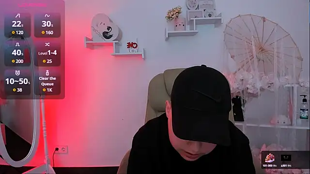 Dolly  Queen  online show from 03/19/25, 09:16