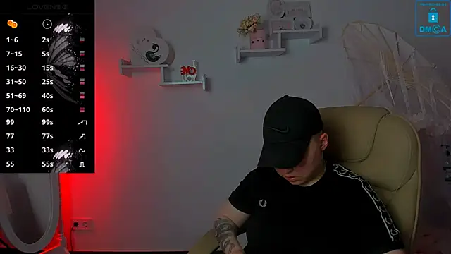 Dolly  Queen  online show from 03/22/25, 11:20