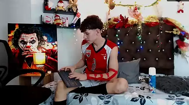 flowers18 online show from 12/29/24, 12:09