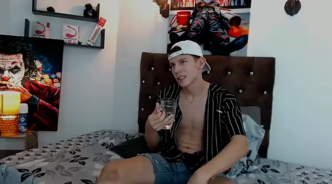 flowers18 online show from 01/15/25, 08:58