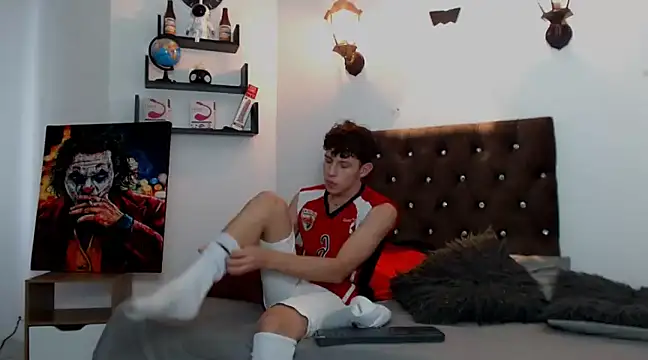 flowers18 online show from 01/30/25, 09:36