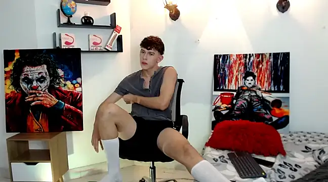 flowers18 online show from 02/07/25, 10:09