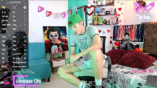 flowers18 online show from 09/17/25, 10:22