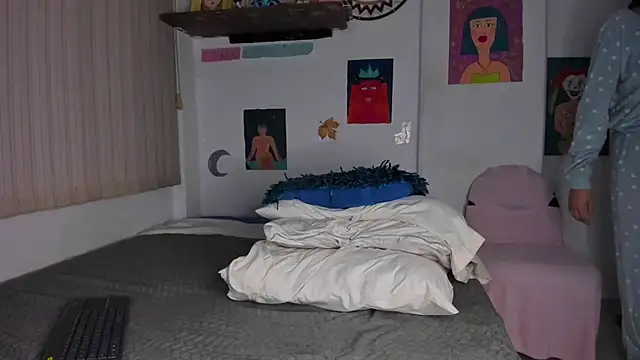 azumi cutiepie  online show from 03/06/25, 08:37