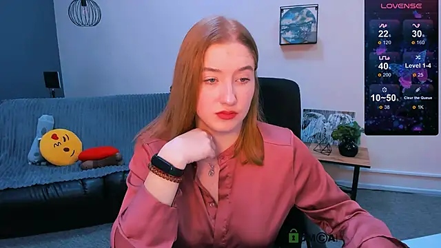 Snapshot of daisy_candy chatting on 12/23/24, 07:30 daisy candy online show from 12/23/24, 07:30