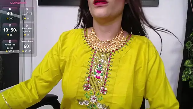 shantala krisha online show from 04/05/26, 12:35