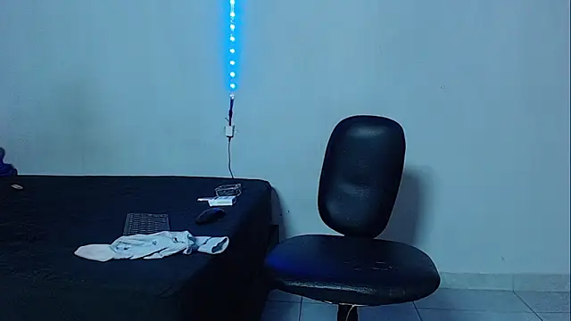 mikecoper 23 online show from 12/05/25, 01:31