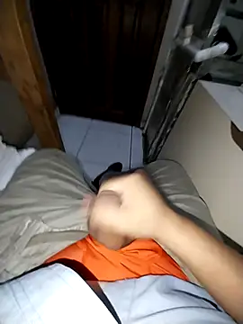 Whiper2024 online show from 02/16/26, 06:26