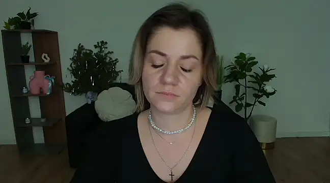 MariaSttone online show from 01/10/25, 02:13