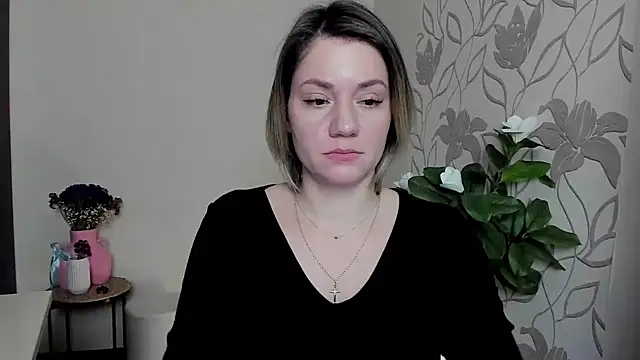 MariaSttone online show from 02/19/25, 04:00