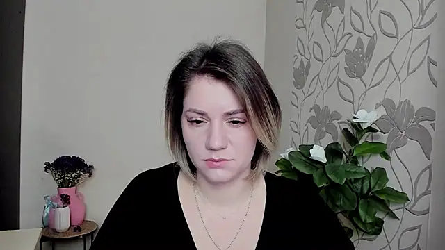 MariaSttone online show from 02/22/25, 11:24