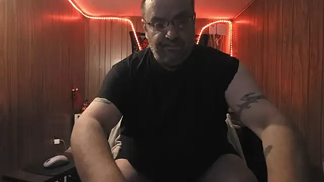 Snapshot of Black_Venom999 chatting on 12/31/24, 03:34 Black Venom999 online show from 12/31/24, 03:34