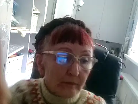 Snapshot of TanyaSweet634 chatting on 12/02/24, 09:13 TanyaSweet634 online show from 12/02/24, 09:13