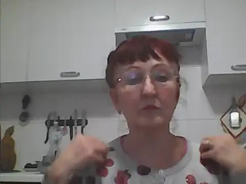 Snapshot of TanyaSweet634 chatting on 12/25/24, 12:47 TanyaSweet634 online show from 12/25/24, 12:47