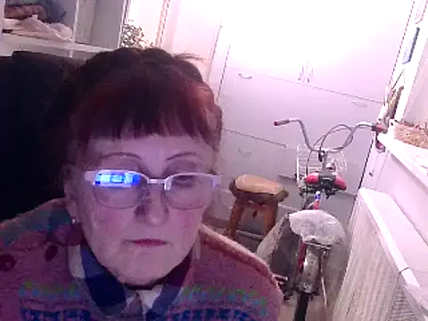 Snapshot of TanyaSweet634 chatting on 02/16/25, 04:10 TanyaSweet634 online show from 02/16/25, 04:10