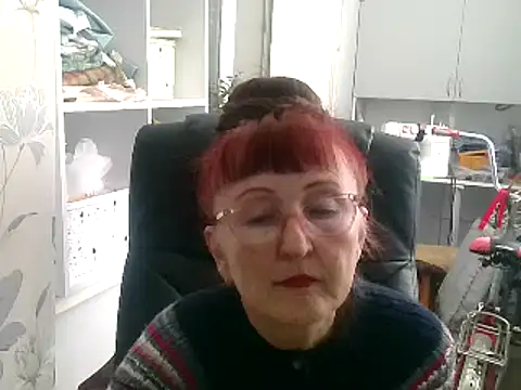 Snapshot of TanyaSweet634 chatting on 03/18/25, 06:14 TanyaSweet634 online show from 03/18/25, 06:14