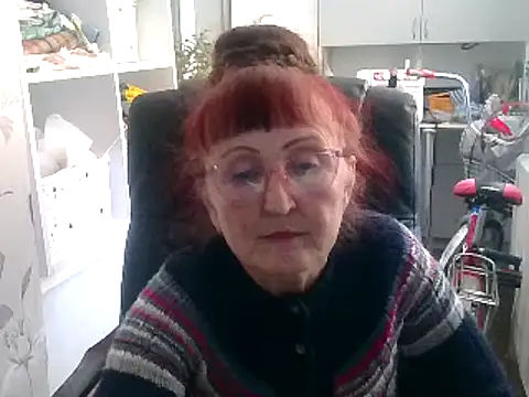Snapshot of TanyaSweet634 chatting on 03/21/25, 02:29 TanyaSweet634 online show from 03/21/25, 02:29