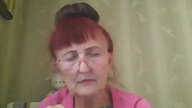 Snapshot of TanyaSweet634 chatting on 09/24/25, 05:44 TanyaSweet634 online show from 09/24/25, 05:44