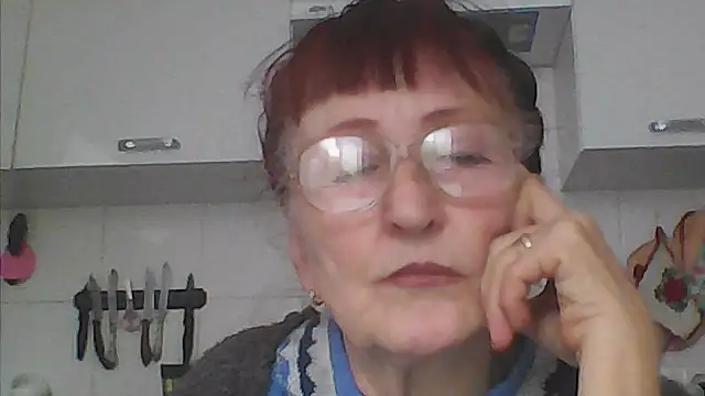 Snapshot of TanyaSweet634 chatting on 10/15/25, 05:29 TanyaSweet634 online show from 10/15/25, 05:29