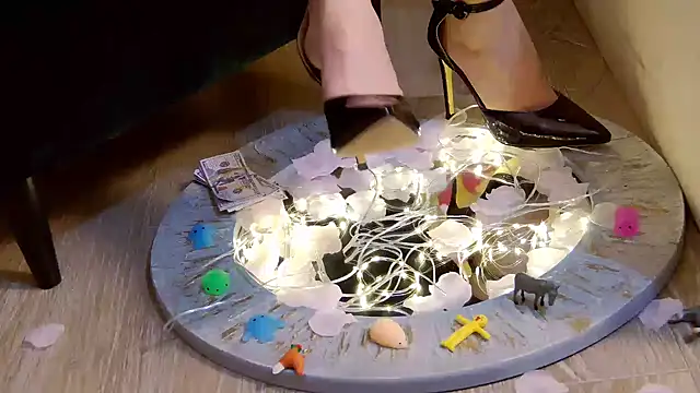 Snapshot of FeetVibe chatting on 01/15/25, 11:53 FeetVibe online show from 01/15/25, 11:53